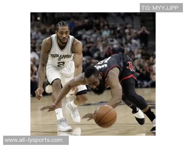 张佳玮分析马刺体系成功的关键在于对手无法抢到前场篮板和篮下得分困难